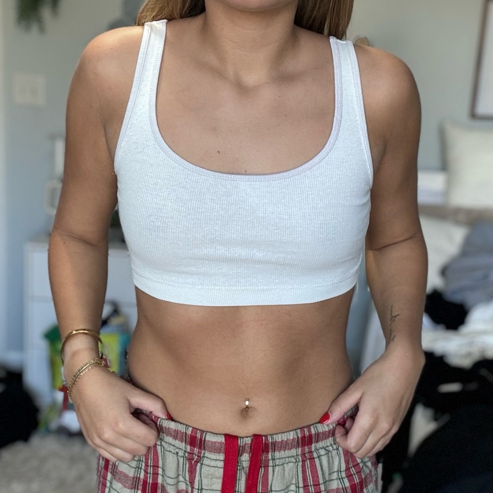 White cropped tank